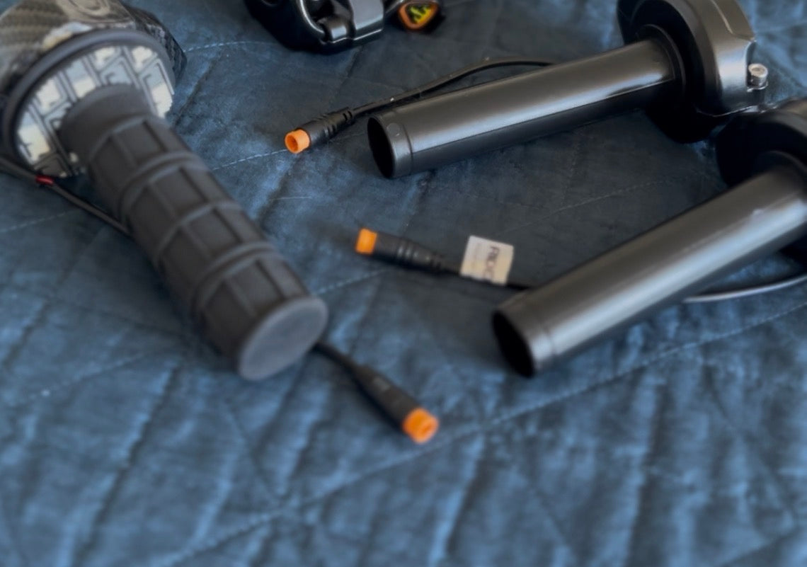 Factory grade 3 pin Surron throttle